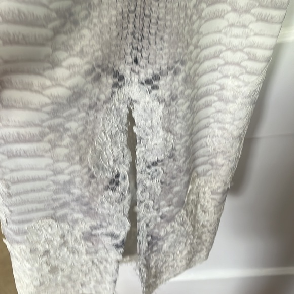 🤍🤍🤍🤍❣️❤️🩹 - Picture 4 of 4